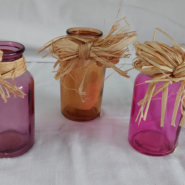 Small glass vase with Raffia Bow £3.99 each