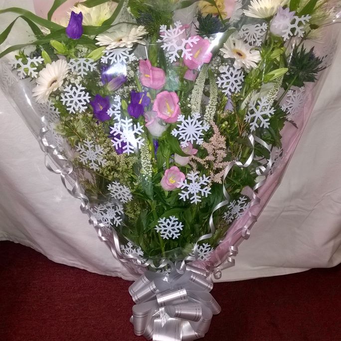 Cut Flower Seasonal Bouquet 