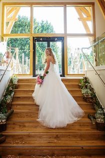  Bridal Stairs wedding decorations 