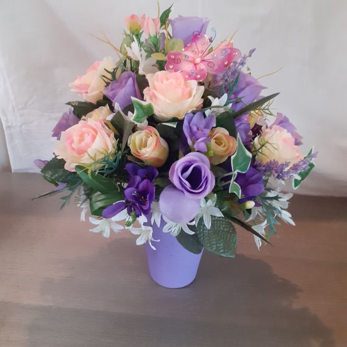 Silk Roses Flower Arrangement All over 