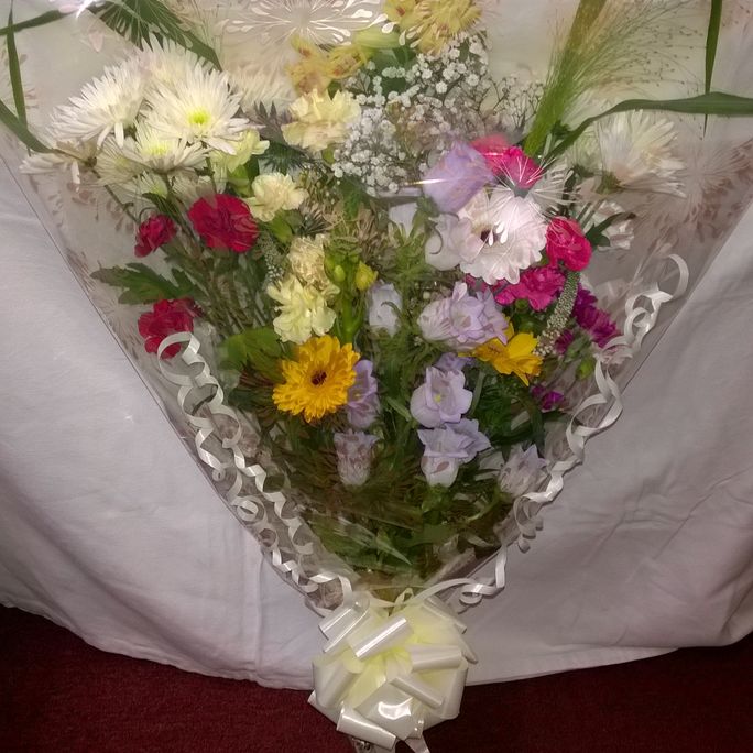 Cut Flower Seasonal Bouquet 