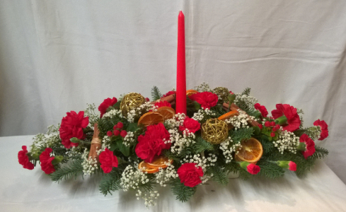 Table Flower arrangement with candle