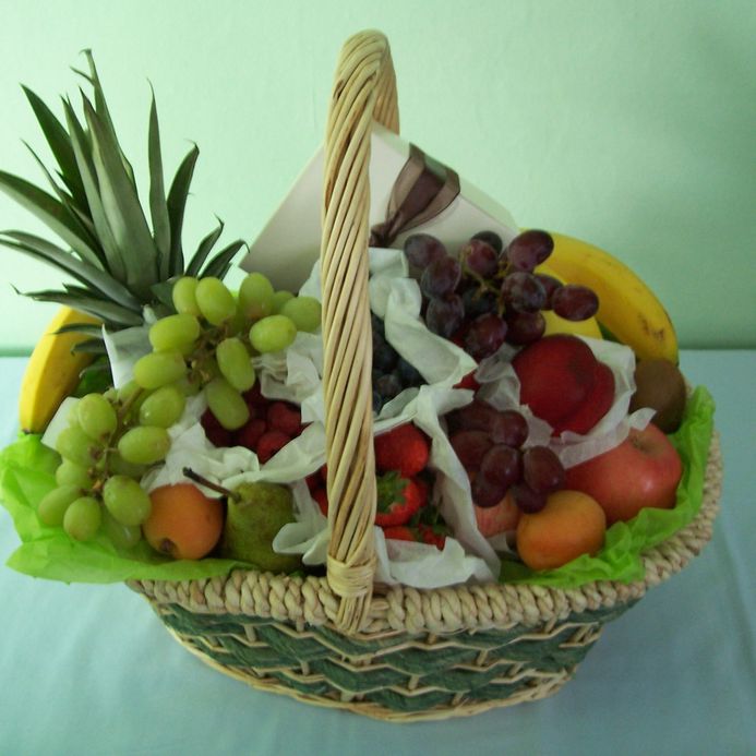 Fresh Fruit basket 