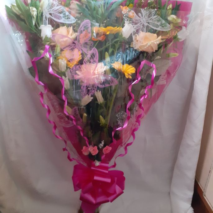 Cut Flower Seasonal Bouquet 
