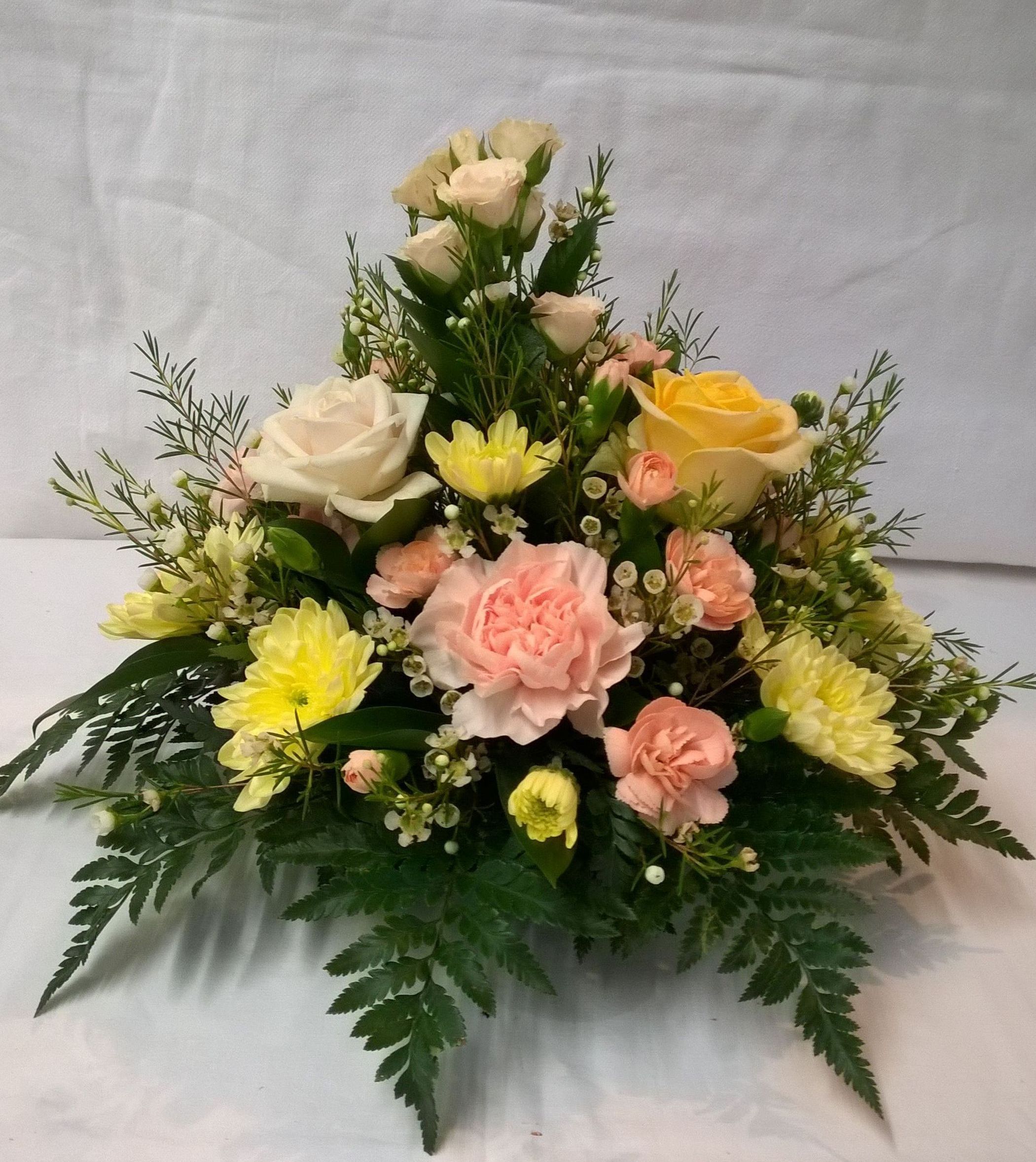 Mothers Day Table Posy Arrangement 